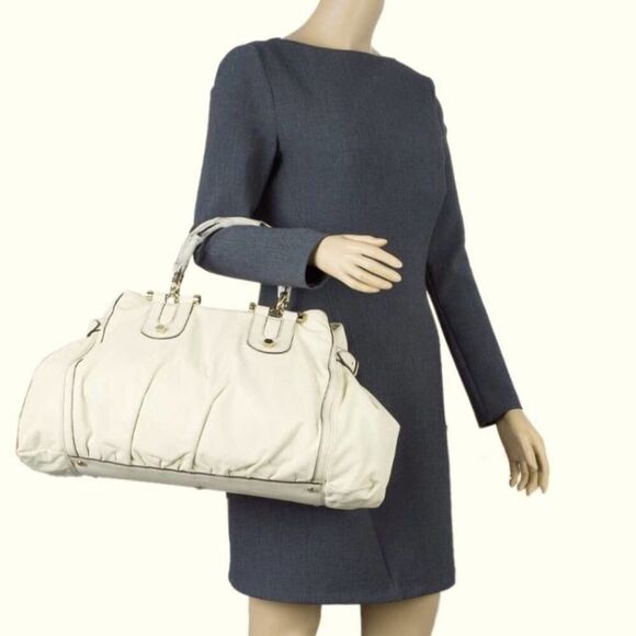 Vintage Gucci Pop Ivory leather tote bag with white bamboo handles - Picture 2 of 16